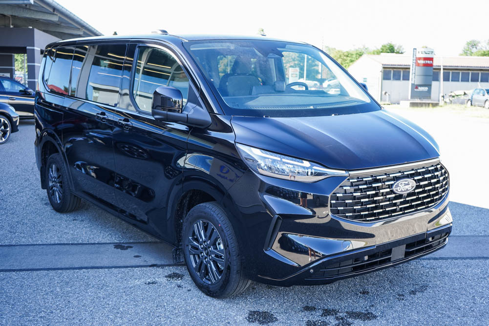 Ford Tourneo Custom 2,0 EcoBlue Automatik L1 Foto vom Ford Tourneo Custom 2,0 EcoBlue Automatik L1