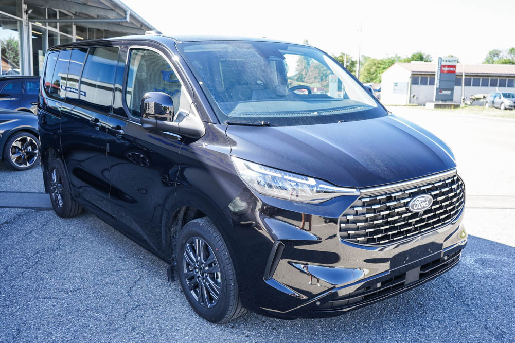 Ford Tourneo Custom 2,0 EcoBlue Automatik L1 AWD Foto vom Ford Tourneo Custom 2,0 EcoBlue Automatik L1 AWD