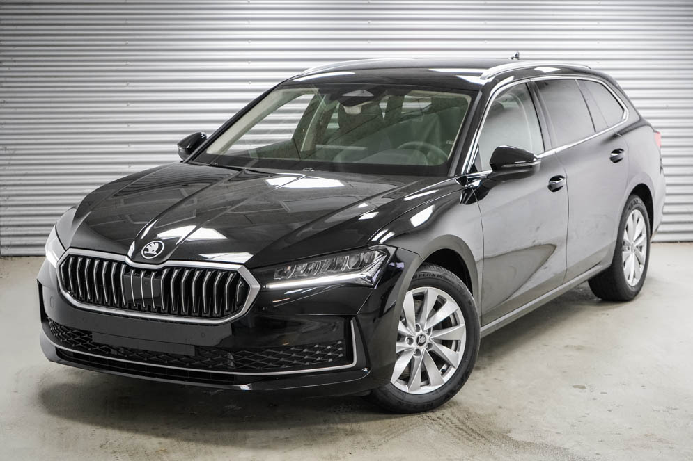 Foto vom Skoda Superb Kombi 2,0 TDI DSG 4x4 