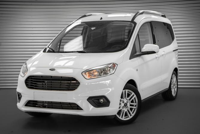 Ford Tourneo Courier als EU-Neuwagen Foto vom Tourneo Courier